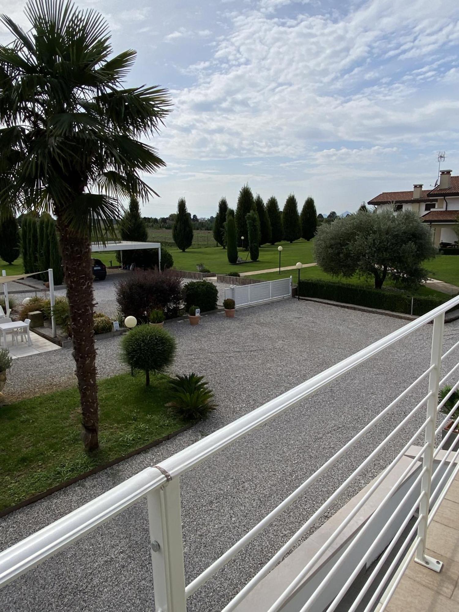 The Meridien House Casalserugo Exterior foto