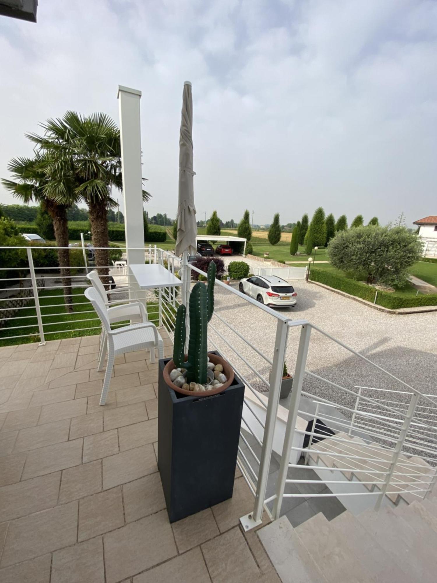 The Meridien House Casalserugo Exterior foto